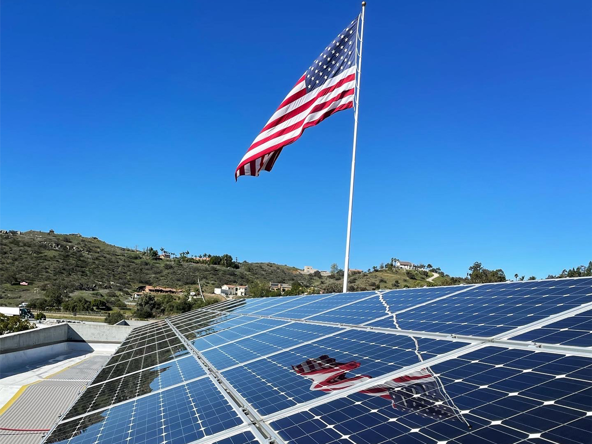 https://windowhygienics.com/wp-content/uploads/2026/04/solar-panel-cleaning-1.jpg